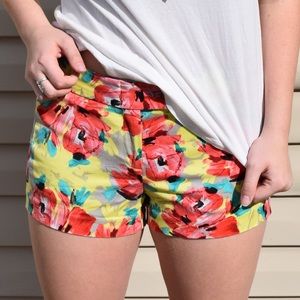 floral shorts